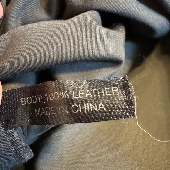 Margot genuine leather backpack. - Picture 8 of 8